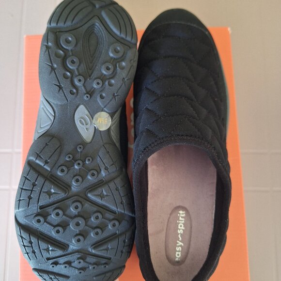 Easy Spirit Women's Muffy Clogs 8.5 New - Picture 2 of 3